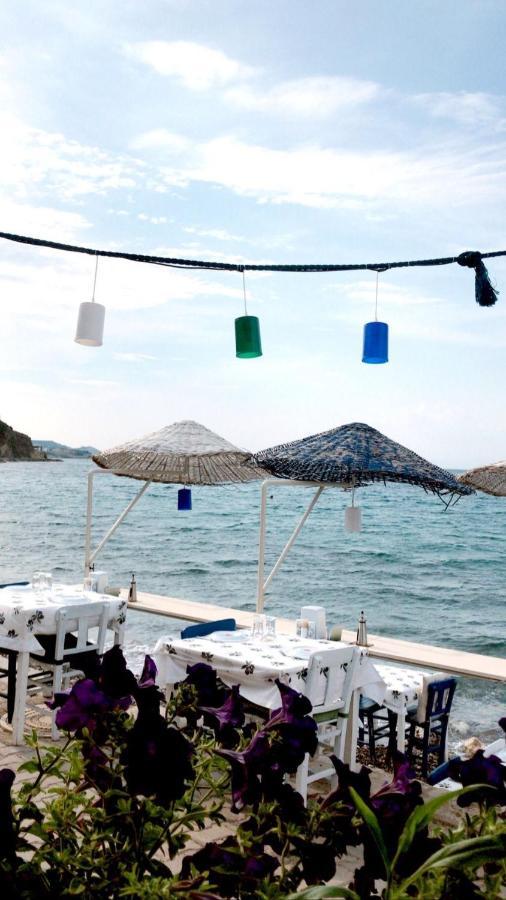 Giritli Rum Meyhanesi & Butik Otel 卡拉布伦 外观 照片