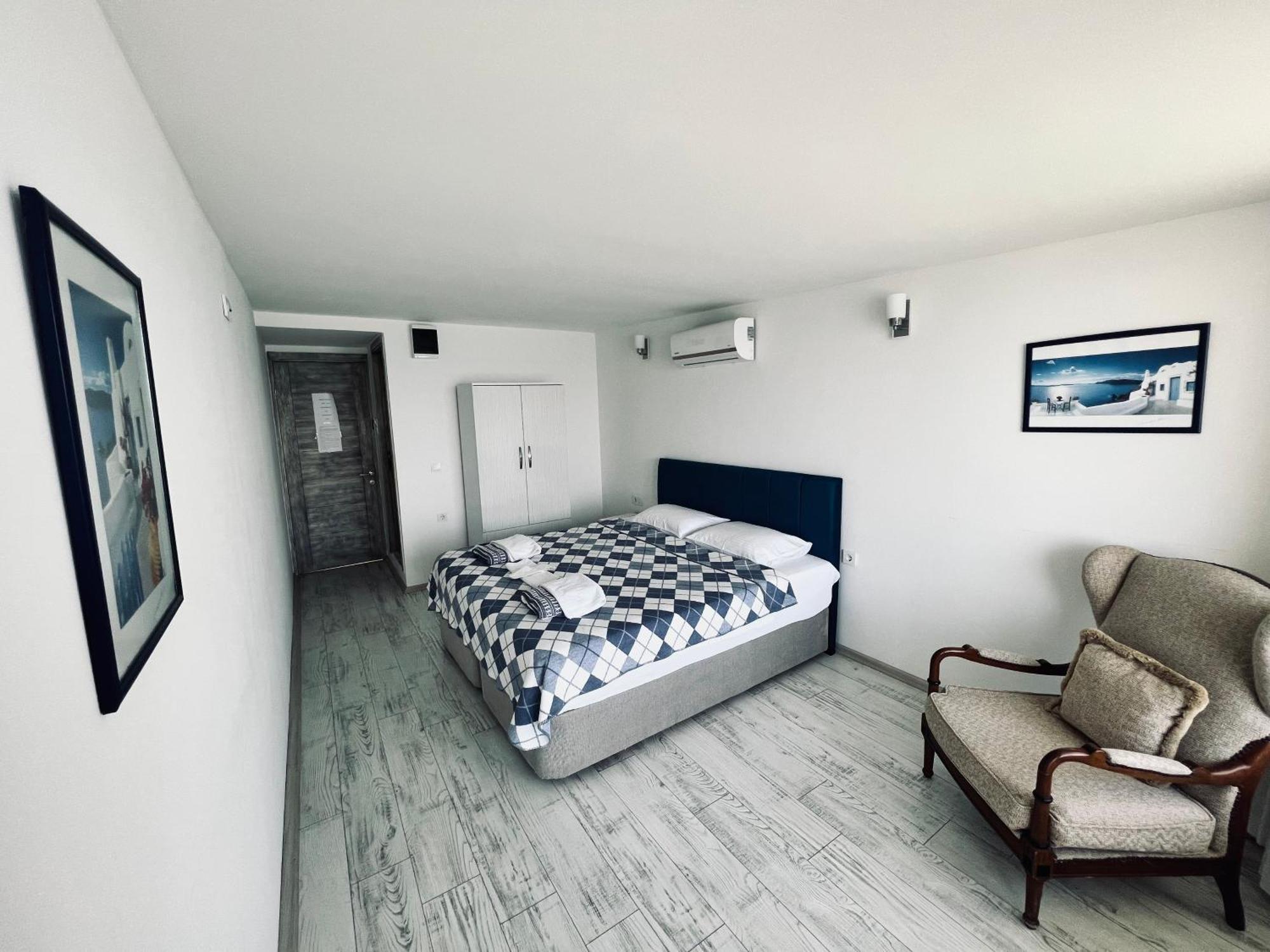Giritli Rum Meyhanesi & Butik Otel 卡拉布伦 外观 照片